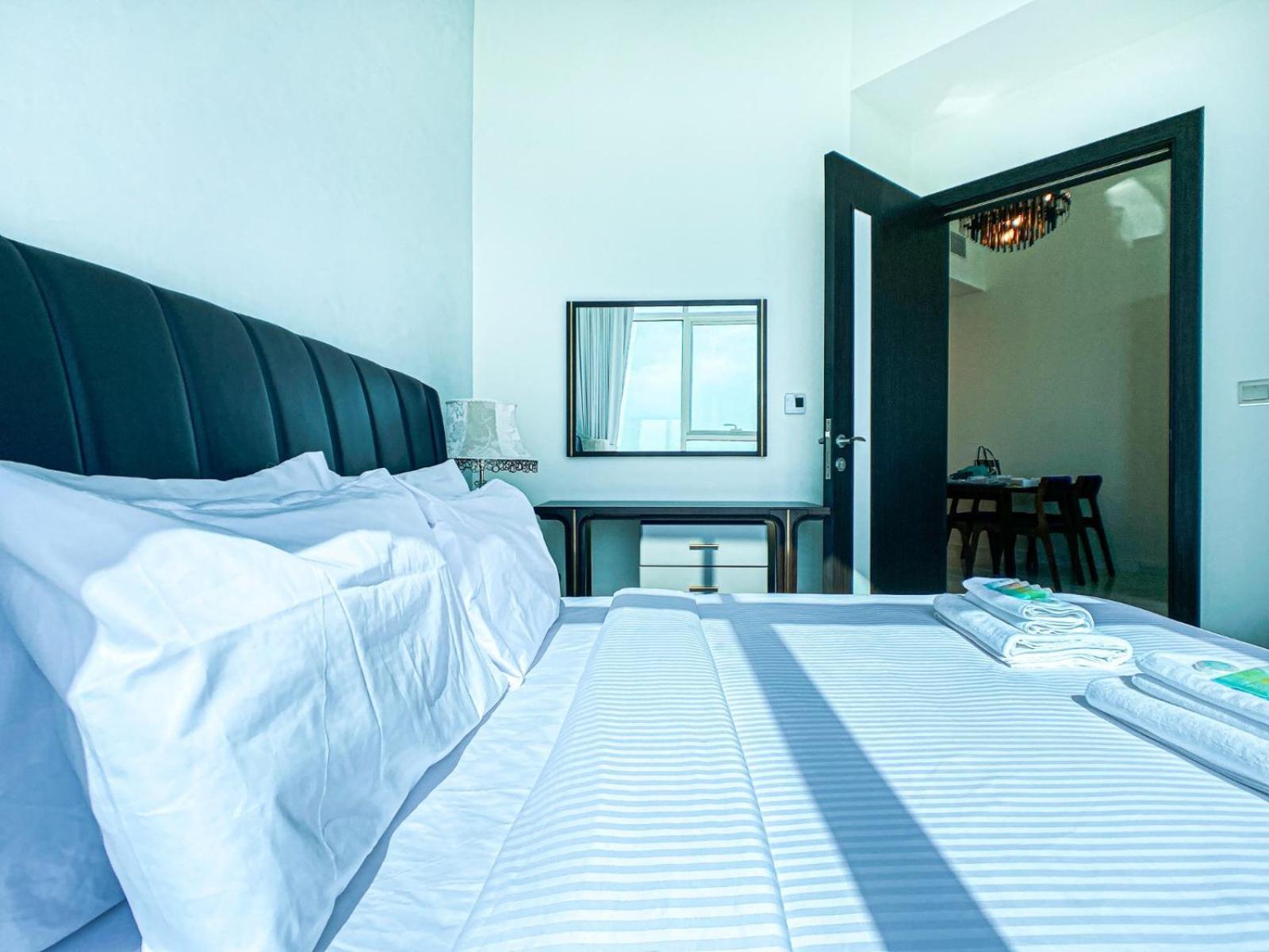Chic Urban Escape 1br In Bayz By Danube-18 Apartment *