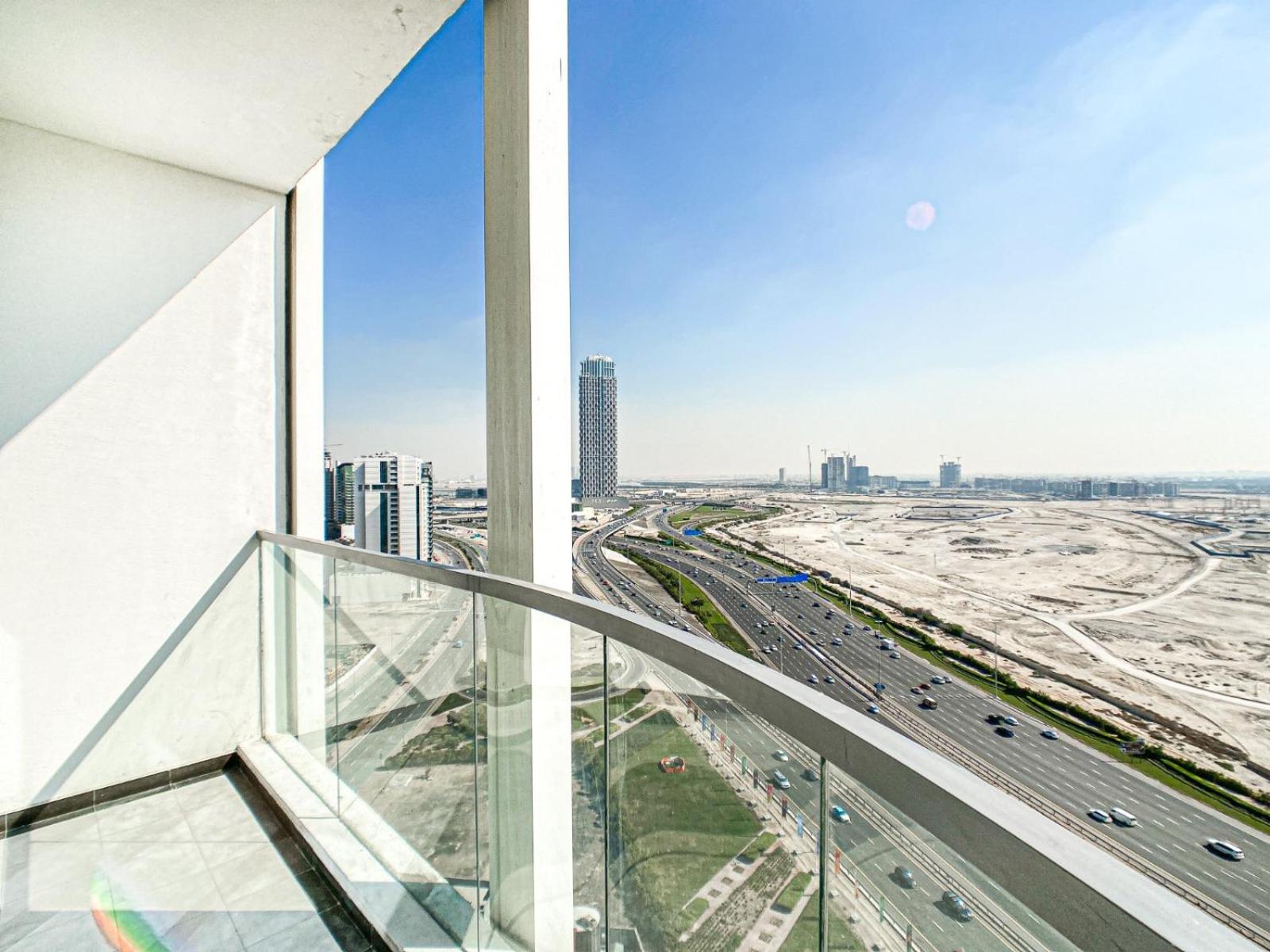 Chic Urban Escape 1br In Bayz By Danube-18 * Dubai