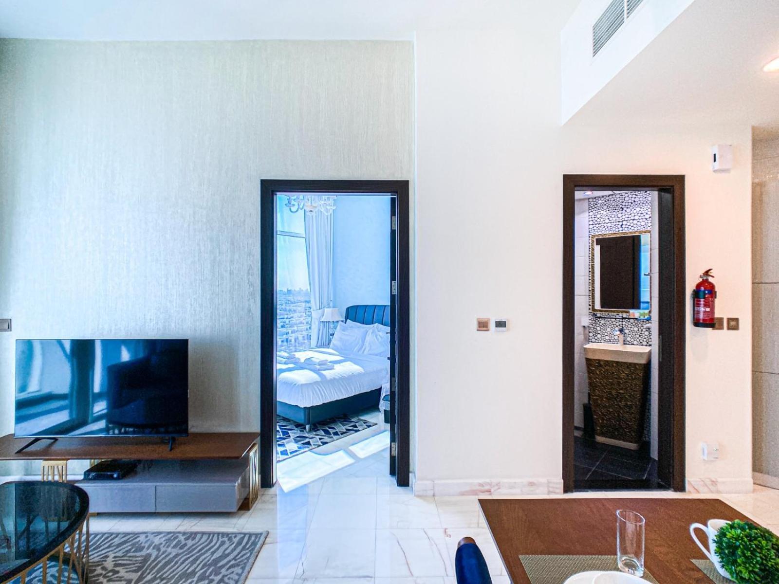 Apartment Chic Urban Escape 1br In Bayz By Danube-18
