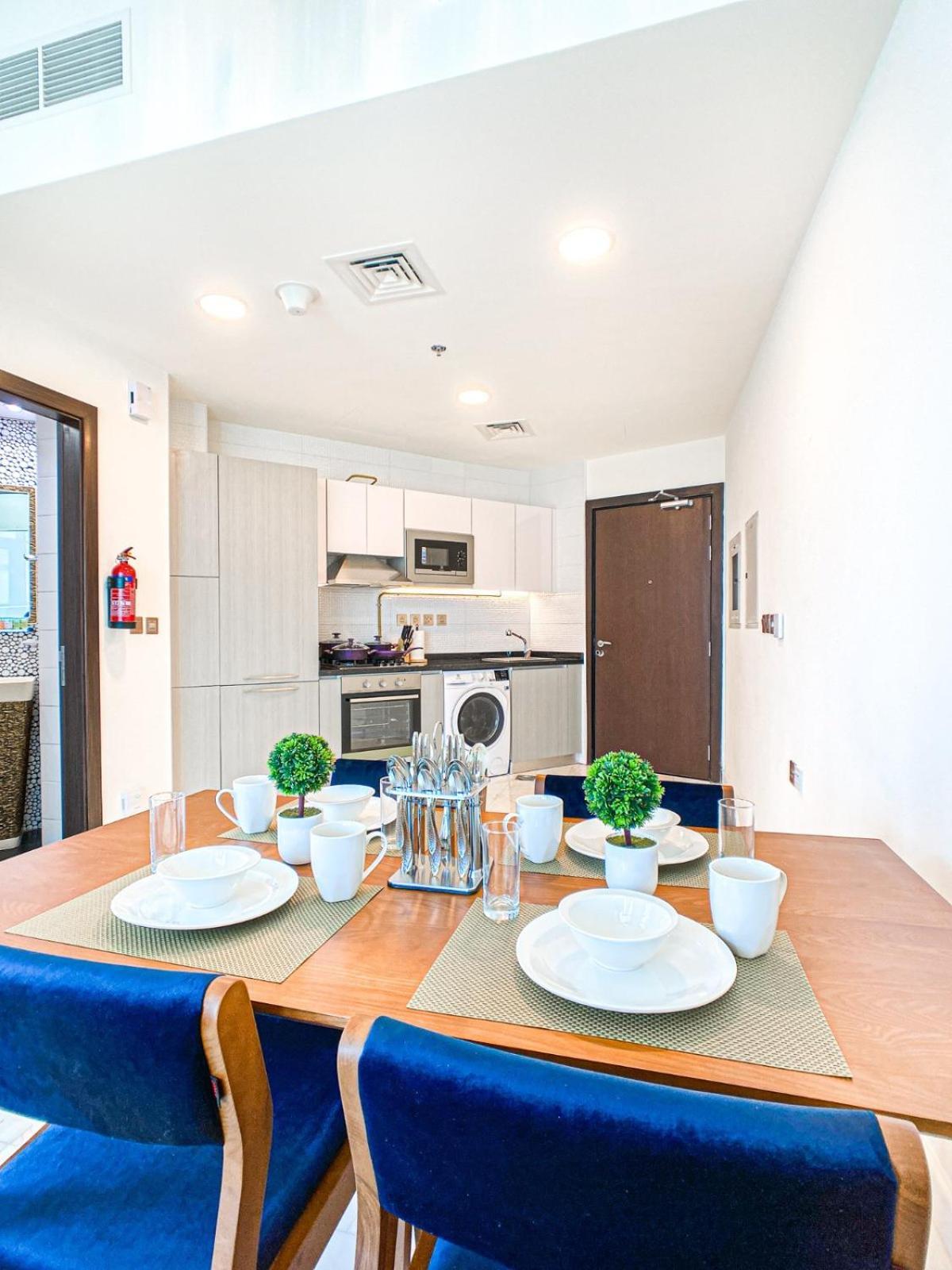 Chic Urban Escape 1br In Bayz By Danube-18 Apartment *